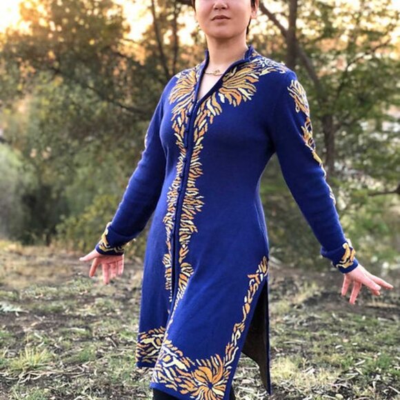 Shadow and Bone Sun Summoner Alina Cardigan Kefta Sweater - Large - Picture 1 of 16